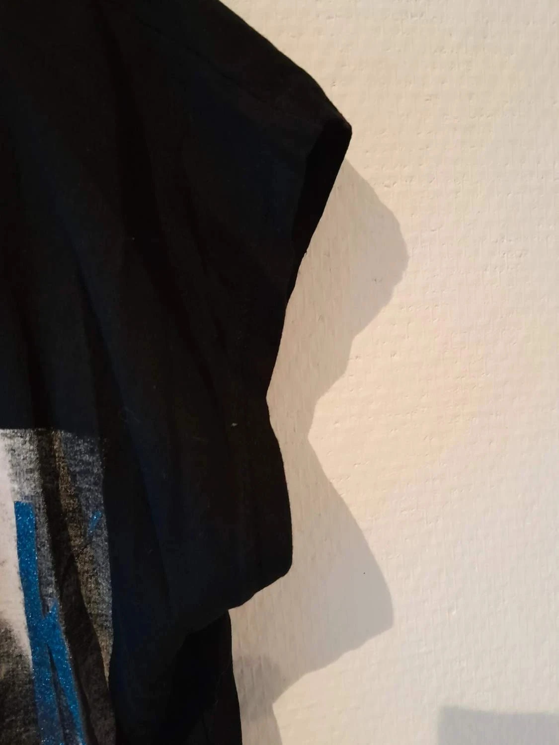 Zwart T-shirt met gezichtsprint, GDM, XL – photo 4